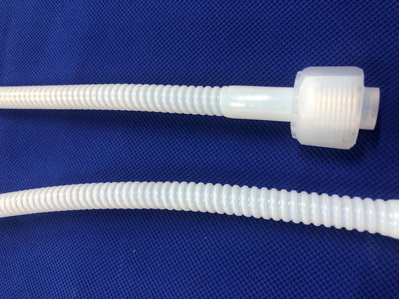 PTFE系列管施工便捷而備受青睞